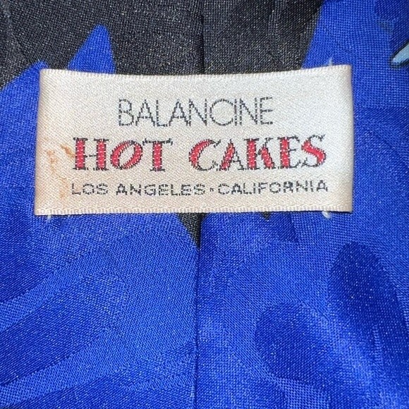 Vintage Looney Toons Tie Wile E. Coyote Road Runner Red Blue Balancine Hot Cakes - Picture 5 of 6